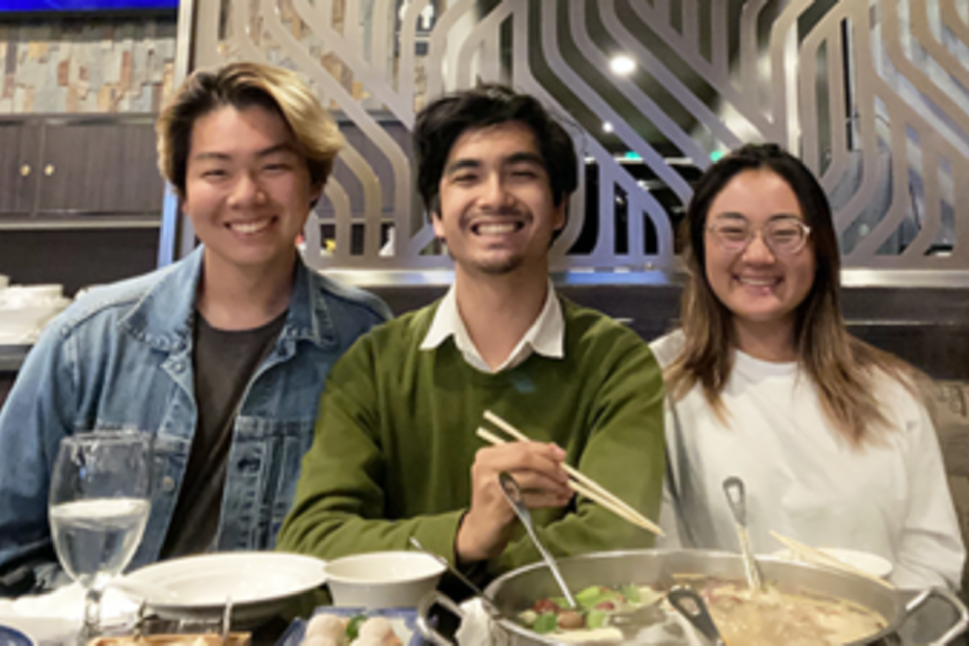 Stanford team wins 2022 EnergyTech University prize with battery recycling business plan
